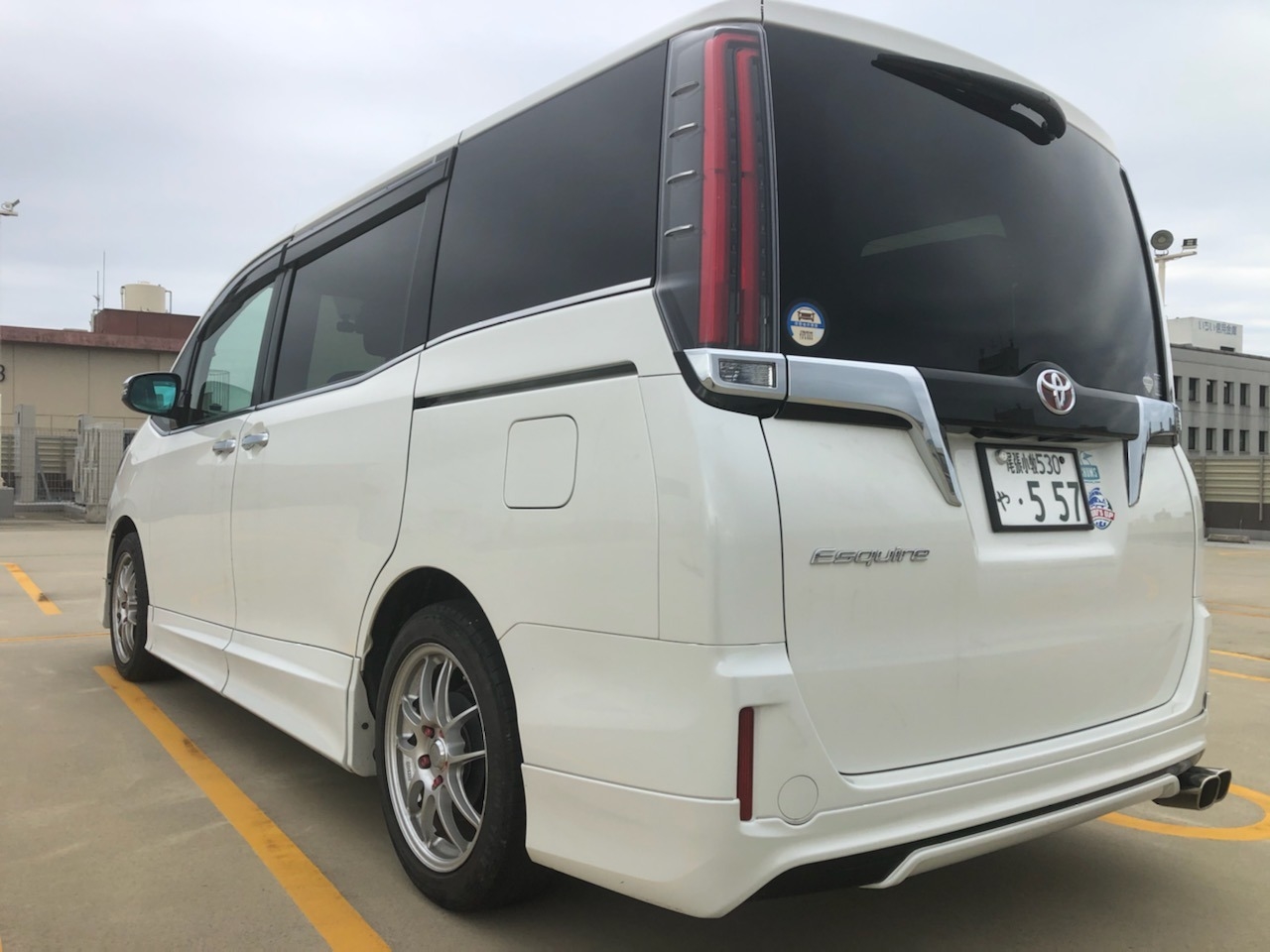 エスクァイアとノアの違いって