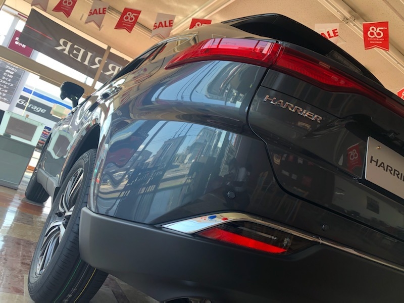 新型ハリアーの給油口に見るトヨタの生産技術