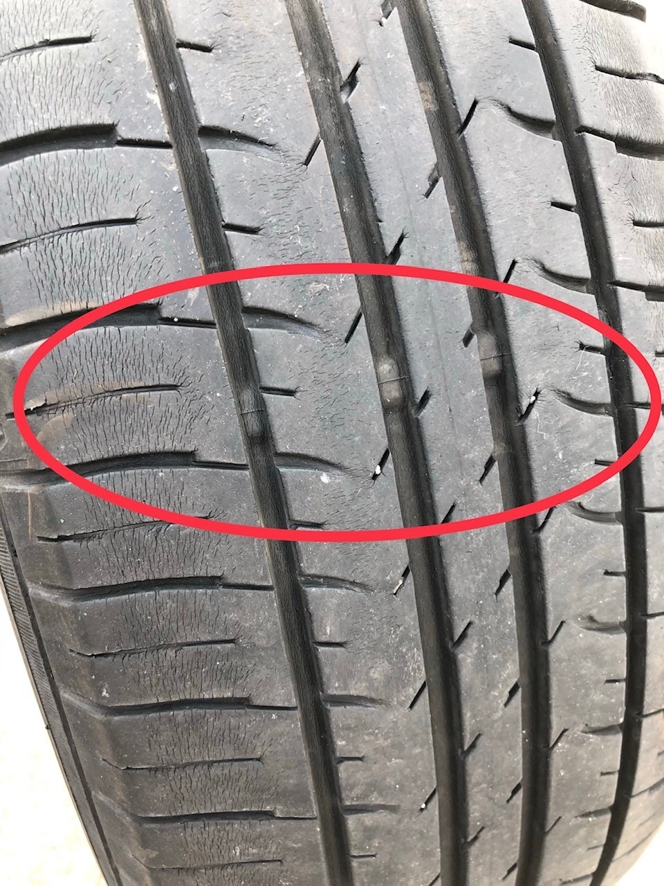 タイヤの点検できてますか