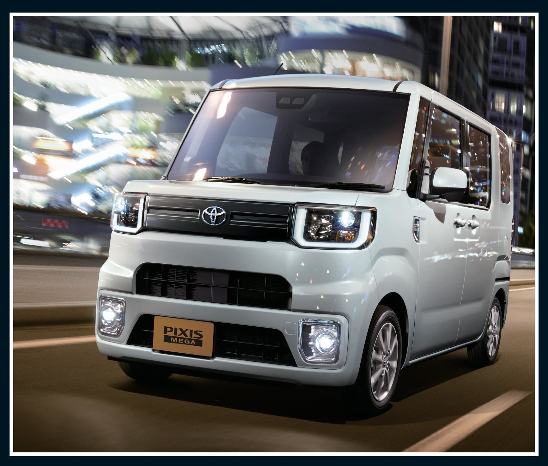 なぜ 軽のナンバープレートは右側に なぜ 軽のナンバープレートは右側に