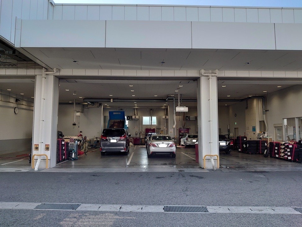 刈谷店イチオシエンジニアによる、サ－ビス工場の紹介！