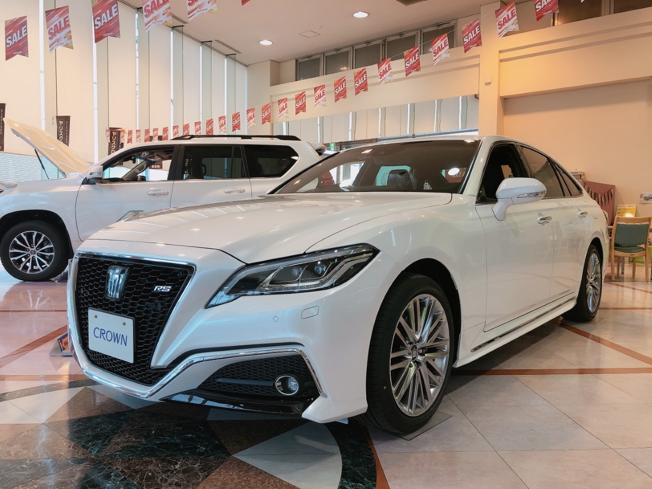 新型クラウンデビュー 新型クラウンデビュー