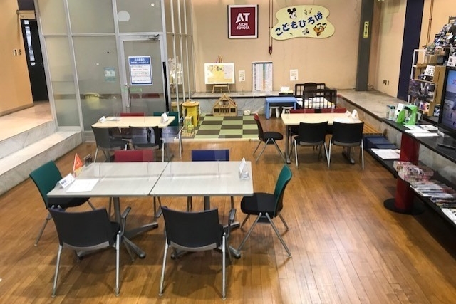 小牧南インター店 店内2