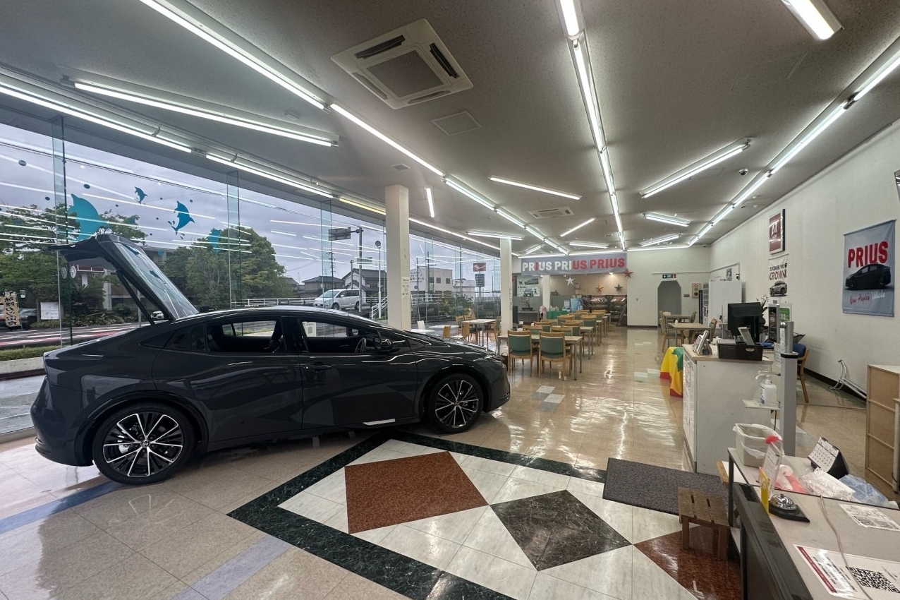 蟹江店内観1(1)
