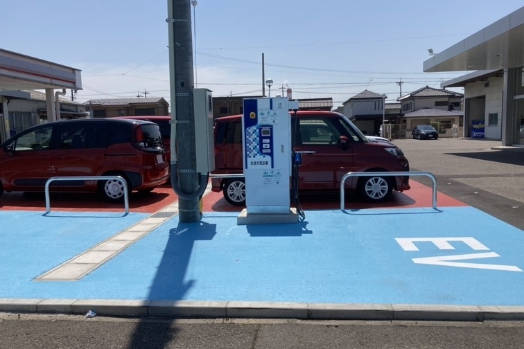 鳥居松店 充電スポット