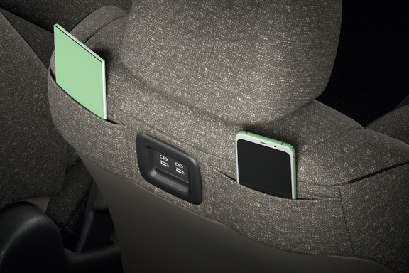 【'22年8月〜】【本カタ】運転席シートバックスマホポケット（2個）　［Z、Gに標準装備
