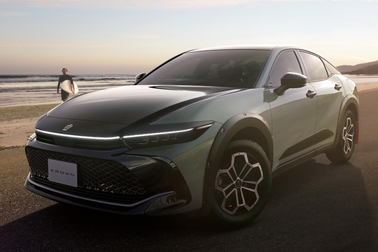 特別仕様車 CROSSOVER RS “LANDSCAPE”（ベース車両はCROSSOVER RS）