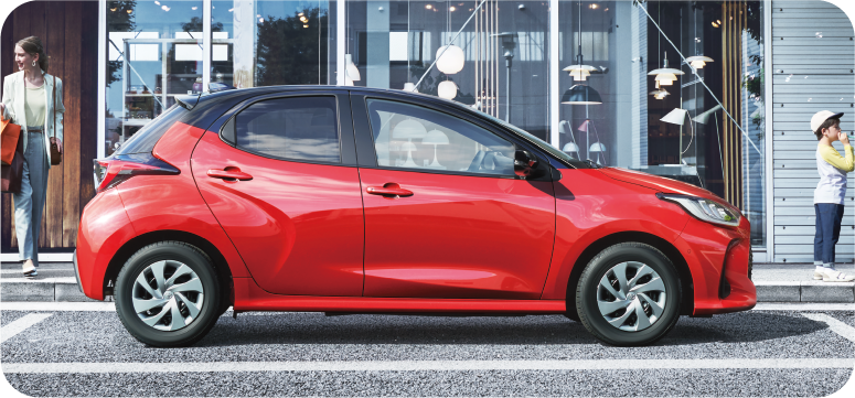 NEW YARIS